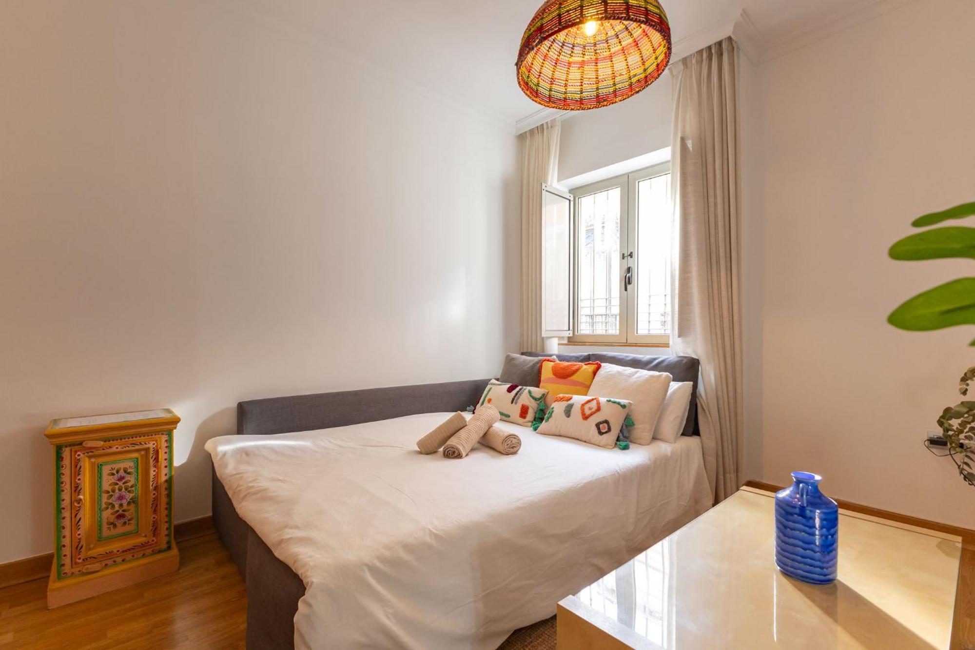 Charming Apartment At San Bernardo Neighborhood By Ocityzen セビリア エクステリア 写真