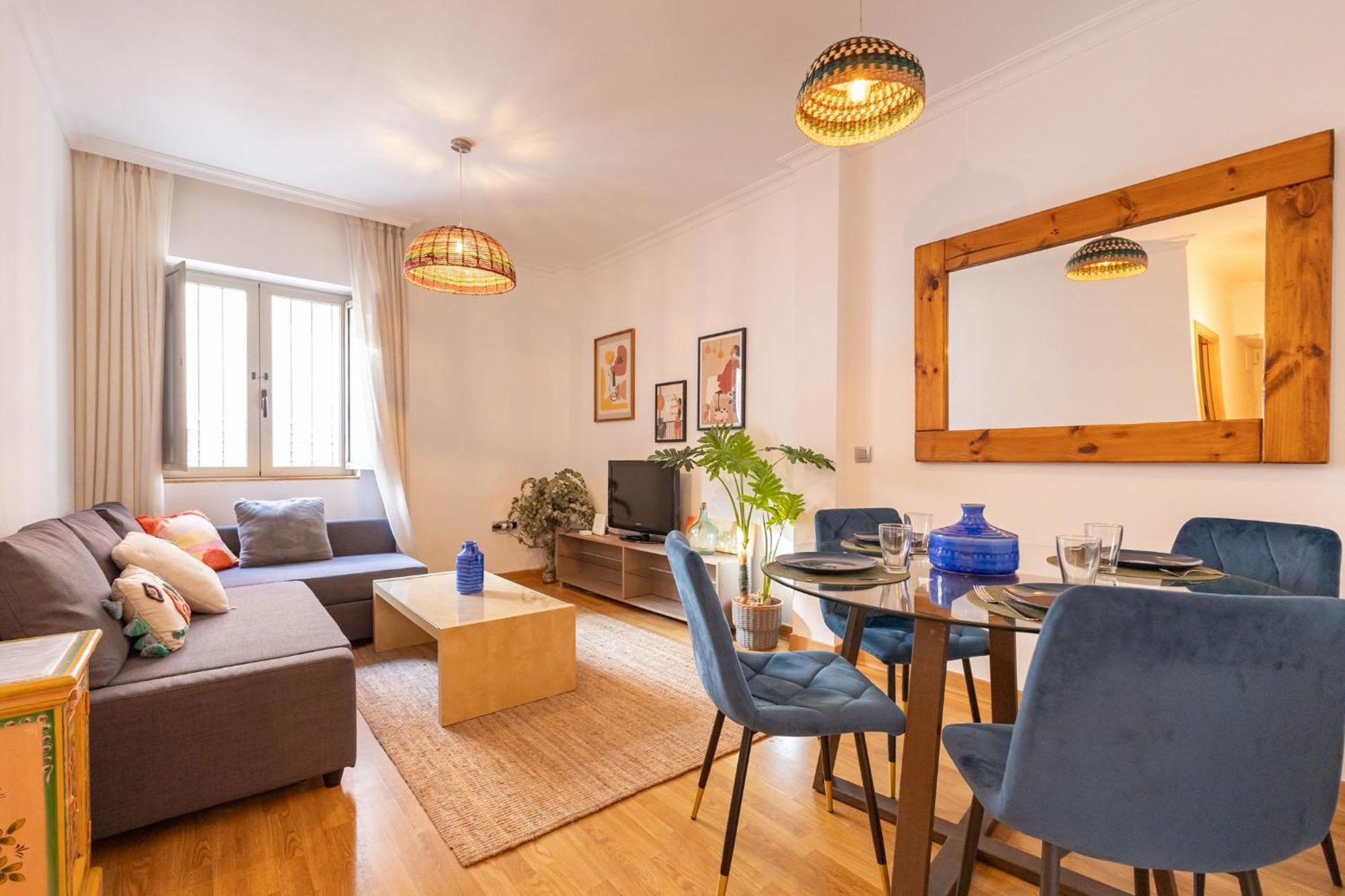 Charming Apartment At San Bernardo Neighborhood By Ocityzen セビリア エクステリア 写真